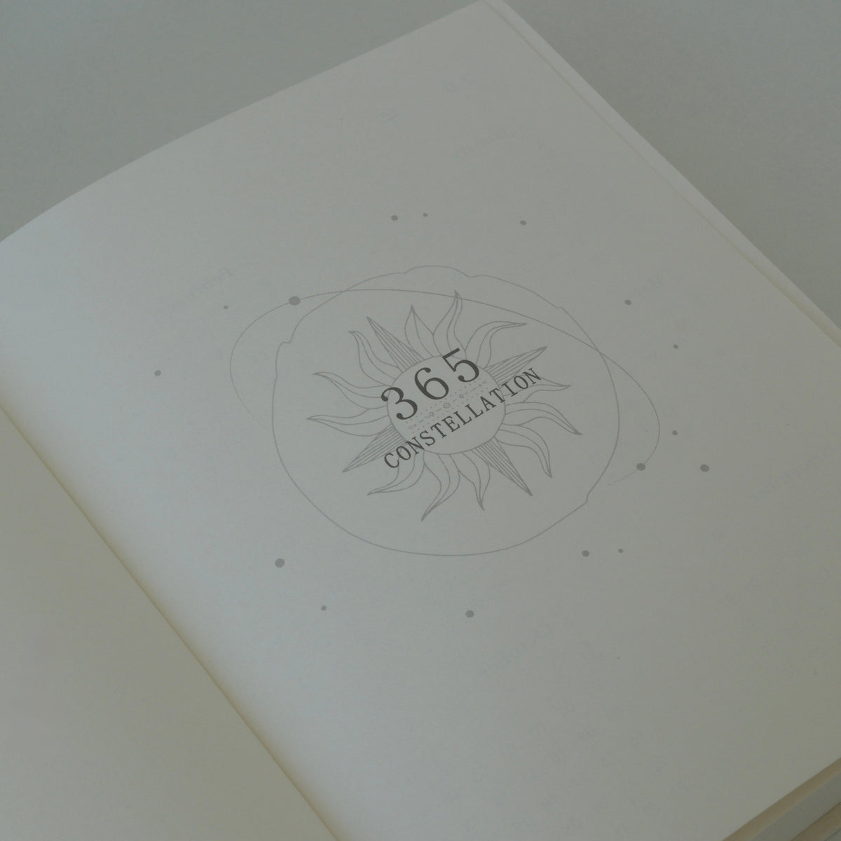 🌙 Zodiac 365 Journal